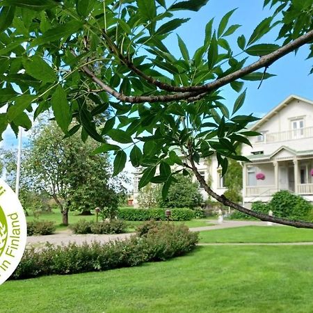 Kartanohostel Annacatharina 사본린나 외부 사진