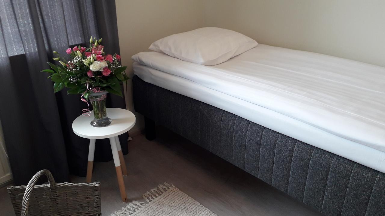 Kartanohostel Annacatharina 사본린나 외부 사진