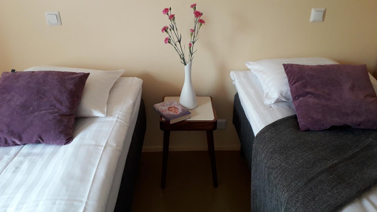 Kartanohostel Annacatharina 사본린나 외부 사진